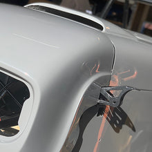 Load image into Gallery viewer, Zero GRP Bonnet Air Scoop