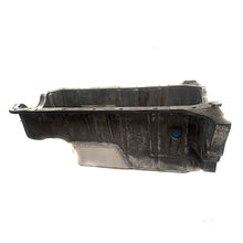 Charger l&#39;image dans la galerie, Mazda MX5 Shortened Sump Service
